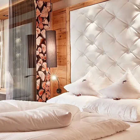 Garni Montes Hotel Fiss